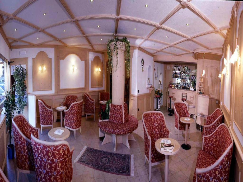 Hotel Piancastello Andalo Eksteriør bilde